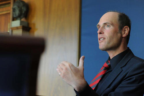 Professor Peter-André Alt: "Ernst Reuter ist derjenige unter den Regierenden Bürgermeistern, der wahrscheinlich am stärksten mit Merkmalen wie Courage, Widerstand, Standfestigkeit, aber auch Freiheitsanspruch verbunden ist."