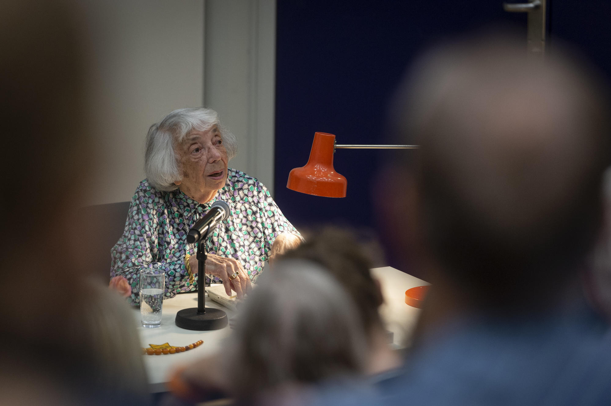 Margot Friedländer las aus ihrer 2010 erschienenen Autobiografie „Versuche, dein Leben zu machen“.