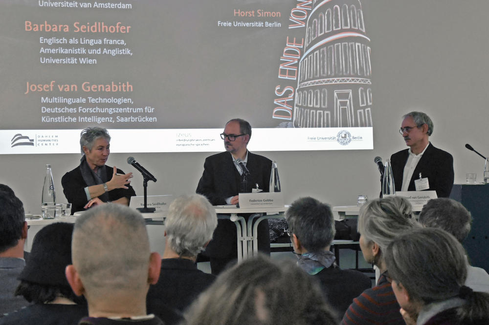 Sprachen für drei Utopien einer Globalsprache (von links): Prof. Dr. Barbara Seidlhofer, Prof. Dr. Federico Gobbo und Prof. Dr. Josef van Genabith