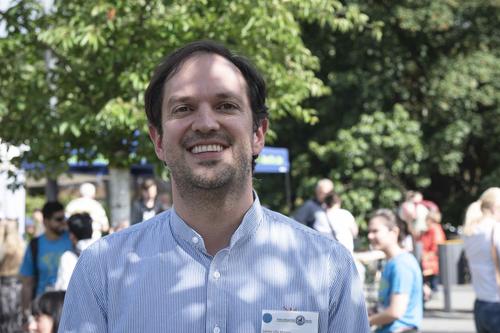 Camilo Villa Moreno leitet die Abteilung Forschungskooperationen und Netzwerke an der Universidad de los Andes in Bogotá, Kolumbien. Er hat an dem Programm „Internationalization II – Managing International Networks“ teilgenommen.