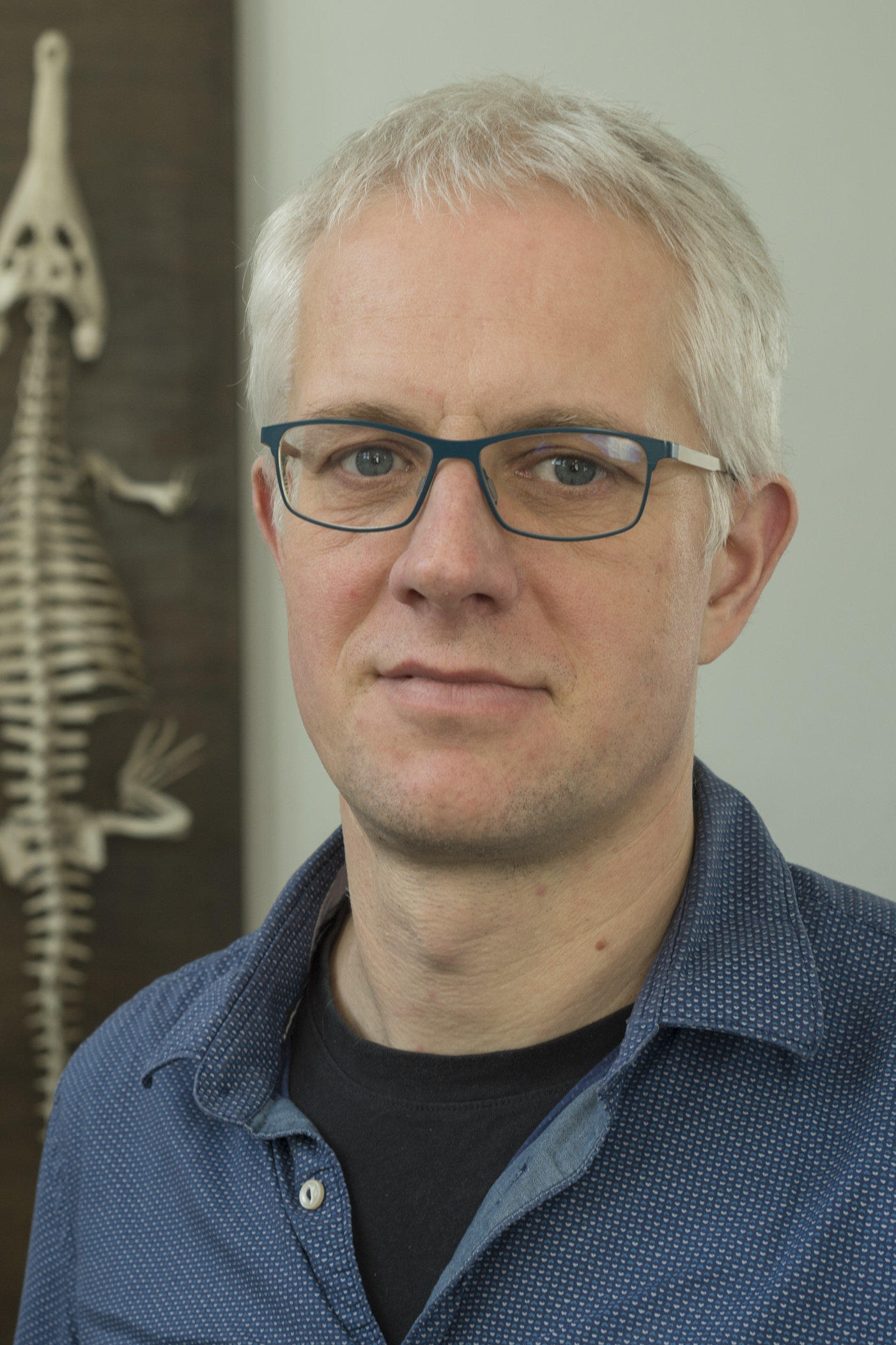 Jens Rolff zufolge sind sich immer mehr Forschende bewusst, dass ihre Arbeit zweckentfremdet werden kann, zum Beispiel in der Waffentechnik.