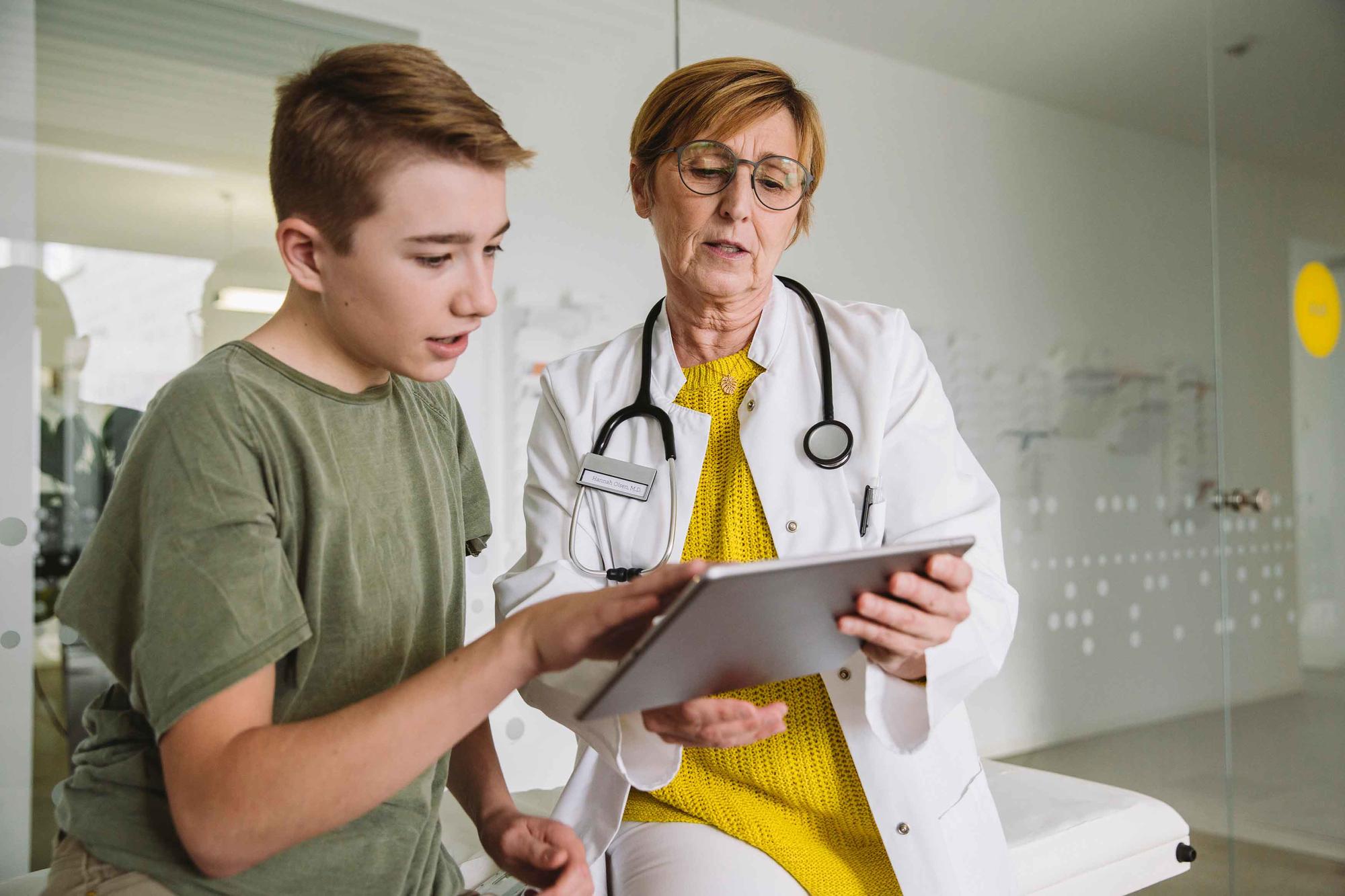 Körpereigene Apotheke öffnen: Erwartungen beeinflussen bei vielen Erkrankungen die Behandlung.