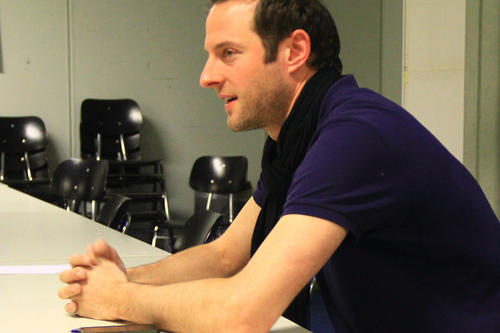 Der Psychologe Emanuel Albert hat sich mit dem Start-up „Motivado“ selbstständig gemacht, einem Portal für Online-Coaching.