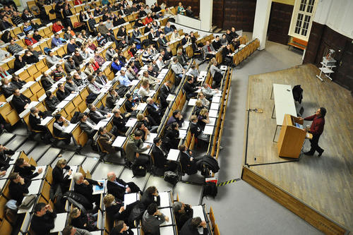 Die Zukunft der universitären Lehre steht im Mittelpunkt der Auftaktveranstaltung zur Reihe „U15 im Dialog“.
