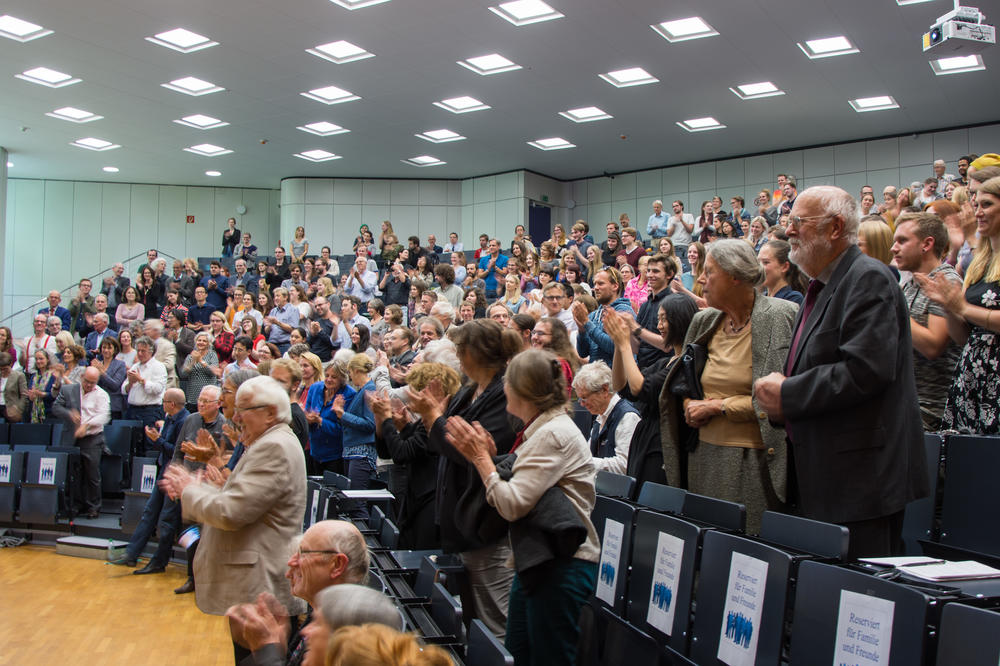 Standing Ovations zum Abschied.