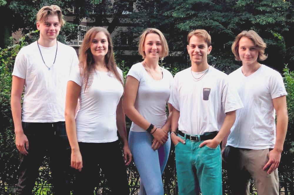 Engagieren sich für Obdachlose (v. l. n. r.): Ludger Santel, Julia Lubomirska, Lilith Schenkmann, Oliver Niesz, Max-Jonathan Libberoth.