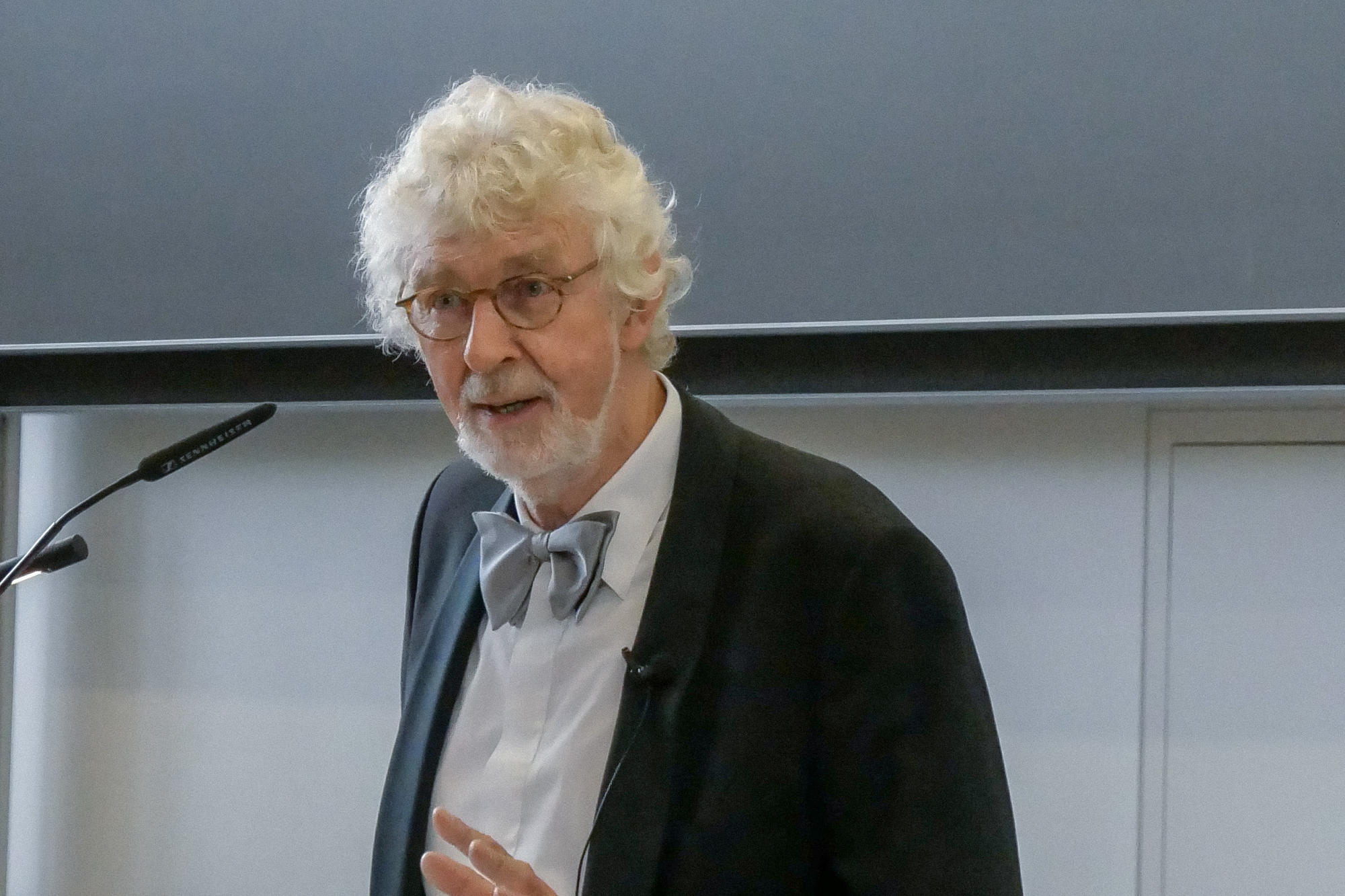 Mit der Ehrendoktorwürde ausgezeichnet: Prof. Dr. Reinhard Georg Luehrmann.