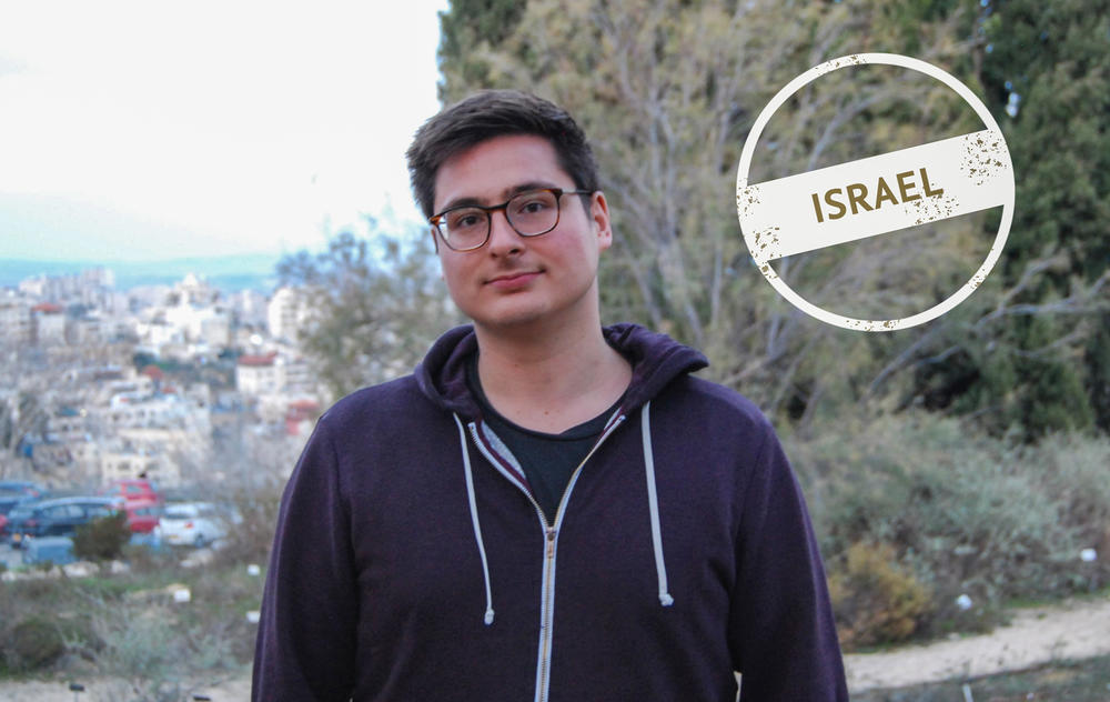 The picture shows Julian Jestadt in the botanical garden in Jerusalem. Founded in 1931, it is located on the campus of the Hebrew University.