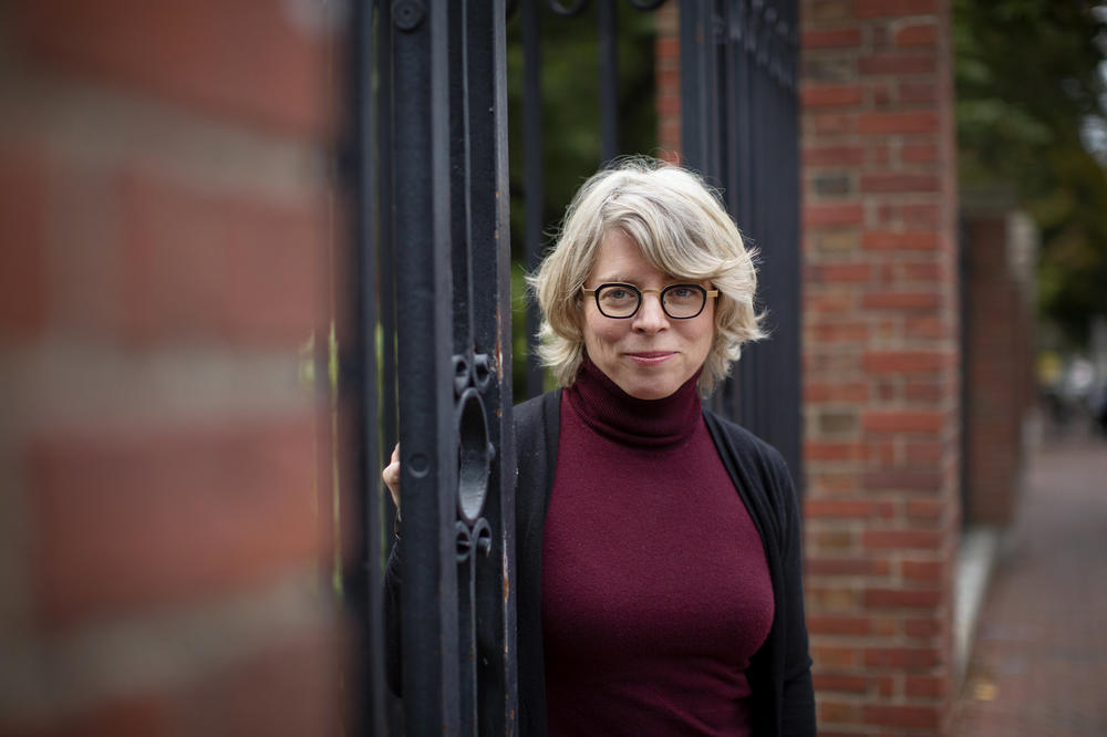 On February 12, historian Jill Lepore will come to Freie Universität Berlin to deliver this year’s Hegel Lecture. The Dahlem Humanities Center organizes the Hegel Lecture series.