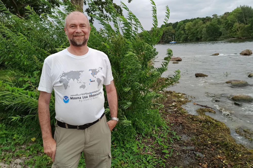 Professor Uwe Ulbrich says, “My aim is to create an understanding of how we humans influence climate and how we can reduce the risk of extreme events by adapting our behavior.”