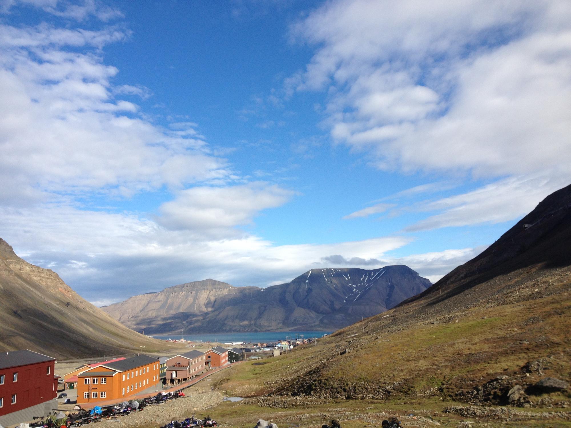 What a panorama! Janna’s room has quite a view.