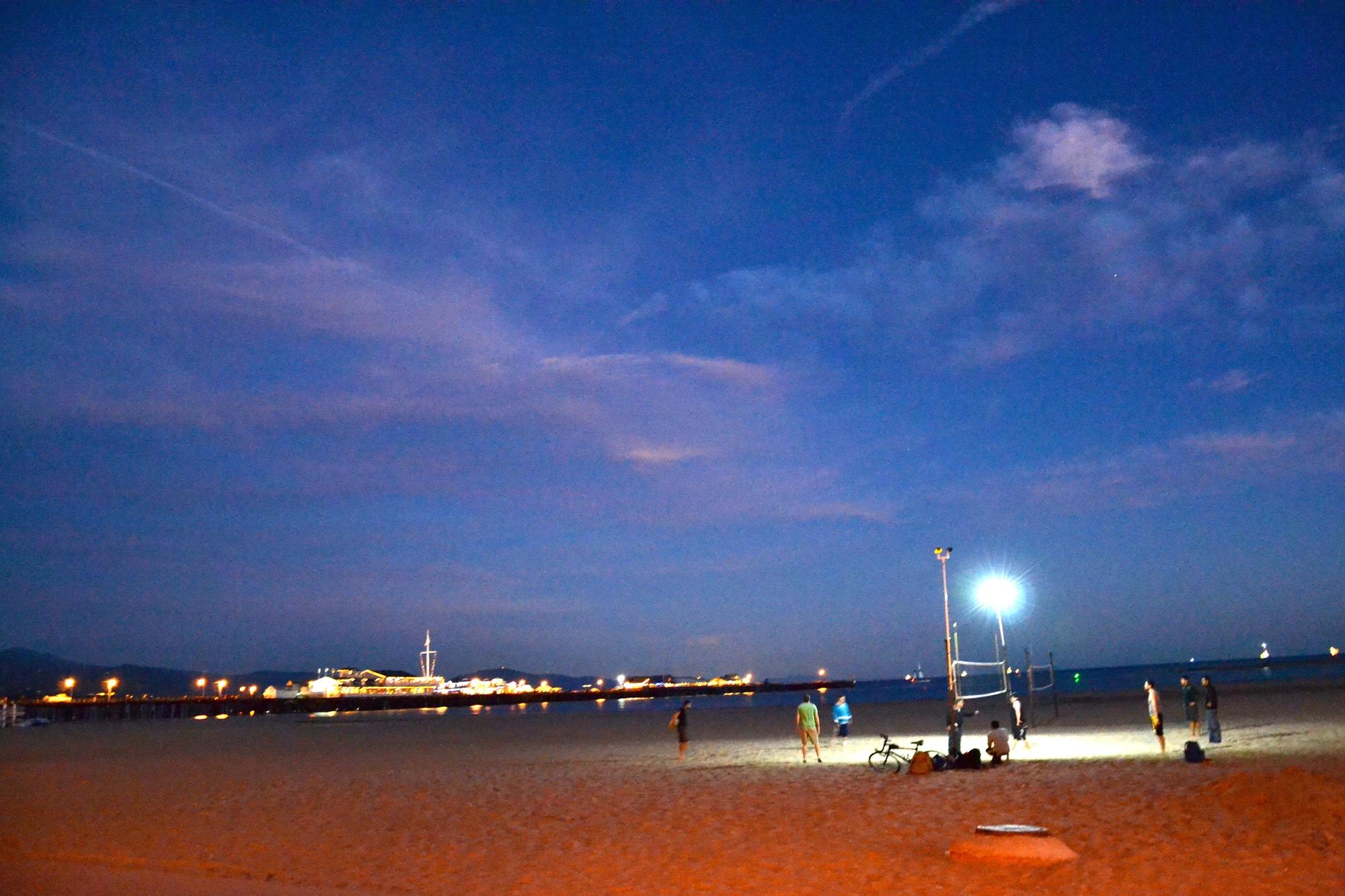 In Santa Barbara, in Southern California, it is still warm enough to play a game of volleyball on the beach in the evening, even at this time of year.