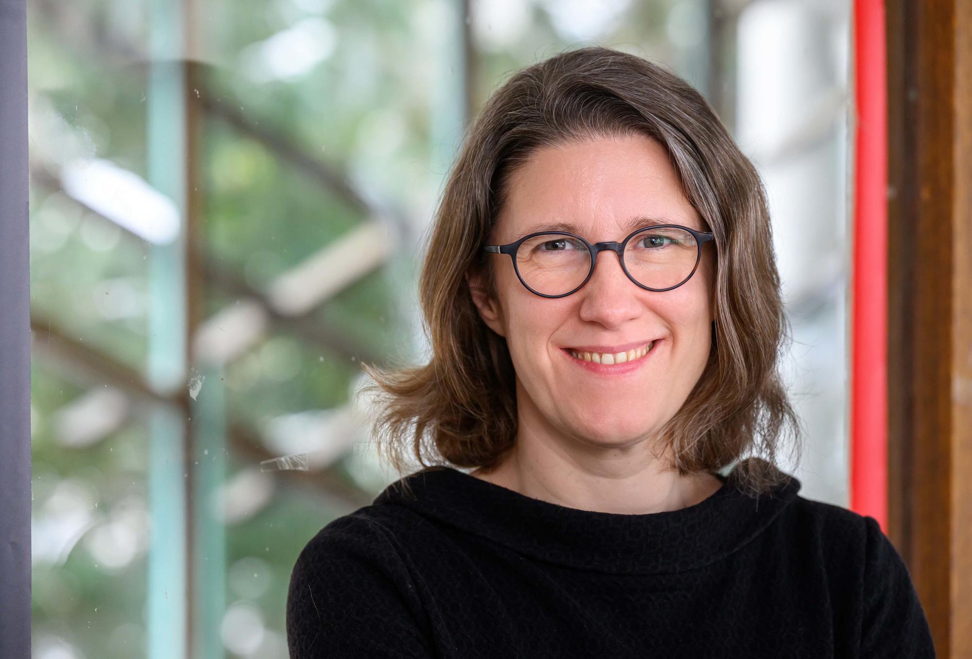 Professor Barbara Vetter