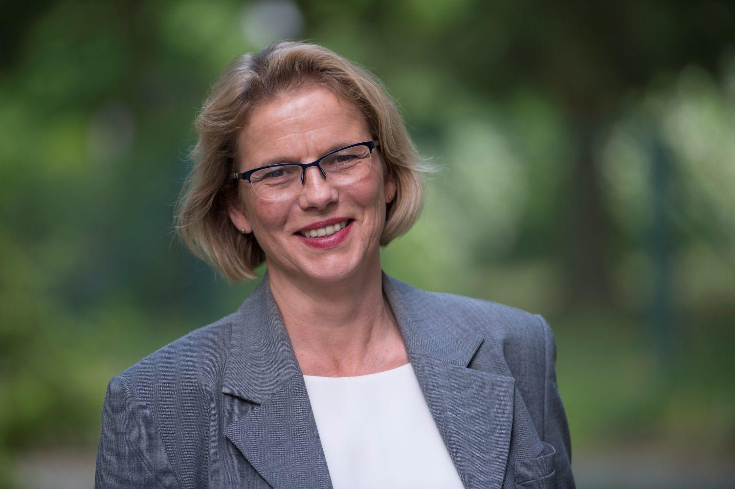 Die Veterinärmedizinierin Prof. Dr. Christa Thöne-Reineke wird für ihr langjähriges Engagement für mehr Tierwohl in der Forschung mit dem renommierten Ursula M. Händel-Tierschutzpreis ausgezeichnet.