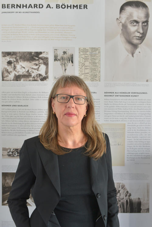 Meike Hoffmann begutachtet den Schwabinger Kunstfund des im Mai 2014 verstorbenen Kunstsammlers Cornelius Gurlitt. In dessen Münchener Wohnung wurden mehr als 1.200 verschollen geglaubte Kunstwerke gefunden.
