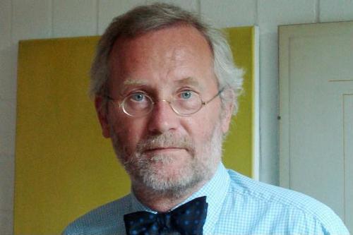 Prof. Haarmann ist Professor für Kommuniaktionsgeschichte mit dem Schwerpunkt Exil/ Exilpublizistik am Institut für Publizistik und Kommunikationswissenschaften der Freien Universität.