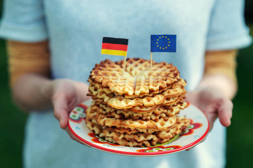 Der Verbund „Maximizing the integration capacity of the European Union: Lessons and prospects for enlargement and beyond (MAXCAP )“erforscht,  wie sich die vergangenen Erweiterungen auf die Integrationsfähigkeit der EU ausgewirkt.