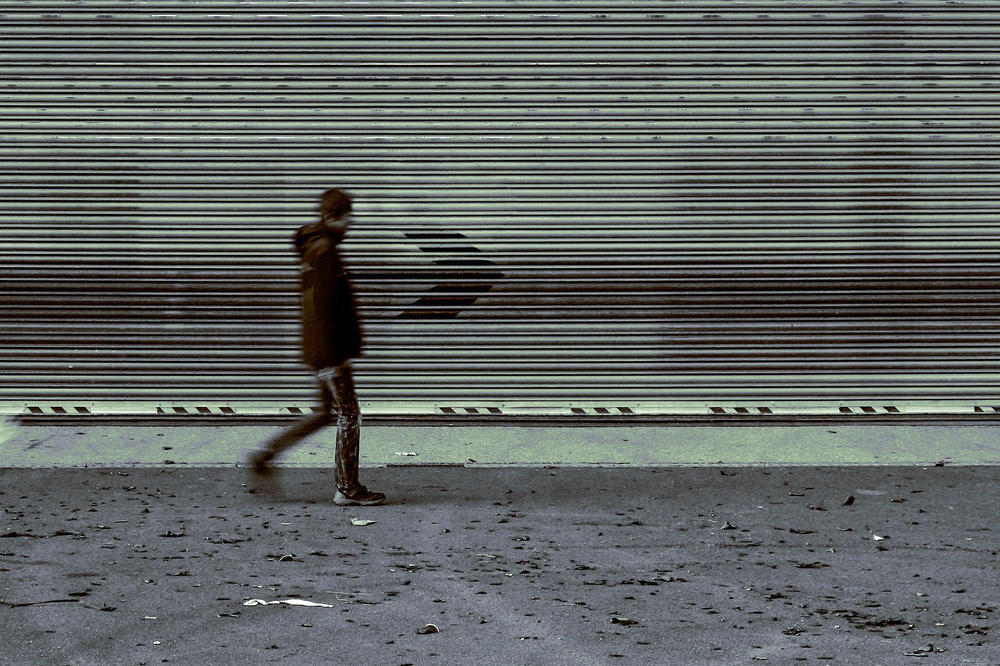 Gefühlte Ausweglosigkeit. Mehr als 300 Millionen Menschen auf der Erde leiden nach Schätzungen der Weltgesundheitsorganisation an Depressionen. Nun untersuchen Wissenschaftler einen möglichen Zusammenhang mit entzündlichen Prozessen im Körper.