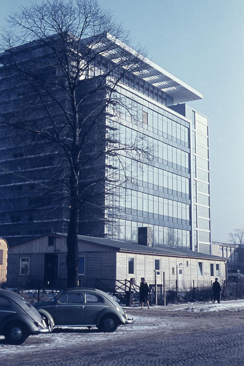 The Institute of Inorganic Chemistry