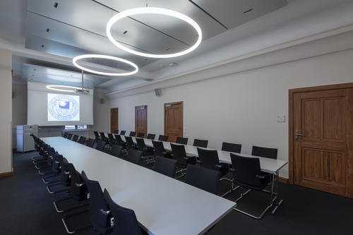 Doppelblock - Double Conference Style  -  bis zu 40 Personen