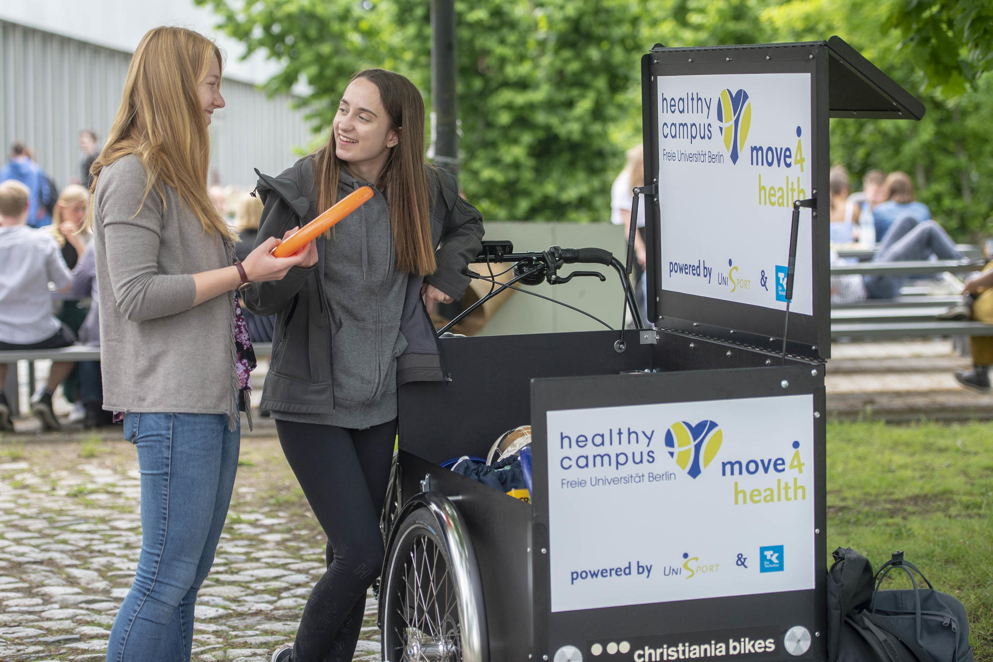 „move4health“ heißt das zweijährige Pilotprojekt, das der Hochschulsport zusammen mit der Techniker Krankenkasse (TK) ins Leben gerufen hat, um mehr Bewegung im studentischen Alltag unterzubringen.