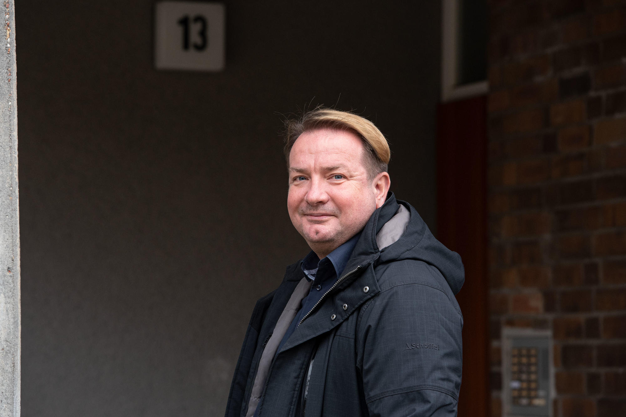 Jens-Uwe Köhler, Finanzvorstand des Studentendorfs: „Bei uns gibt es keine abgetrennten Einzimmerapartments, wie in anderen Heimen, bei uns gilt: miteinander leben, miteinander lernen – und natürlich auch miteinander feiern.“