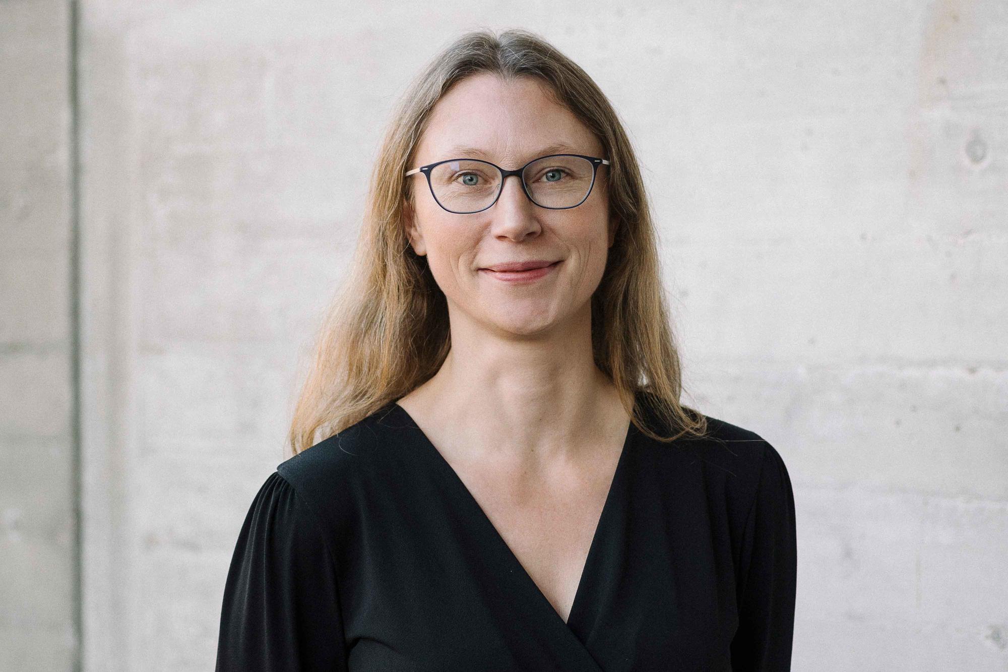 Seit Herbst 2024 ist Sonja Walter Chefdramaturgin des „Stadttheaters Ingolstadt“ und Stellvertreterin des Intendanten in künstlerischen Fragen.