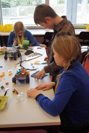 Workshop: Vorfahren - Aus was besteht ein Auto?