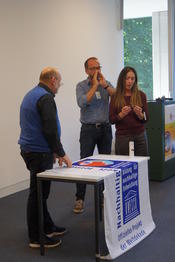 Lernstation 2: Müllgeschichten: Vom Wegwerfen, Sachensuchen und Mitspielen