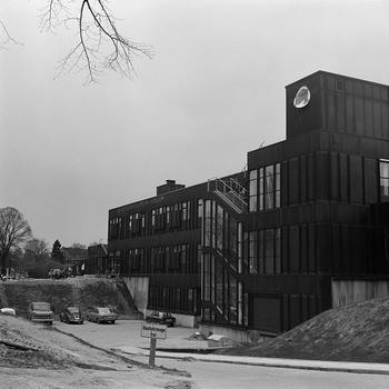 Außenansicht von der Rostlaube in der Habelschwerdter Allee 45