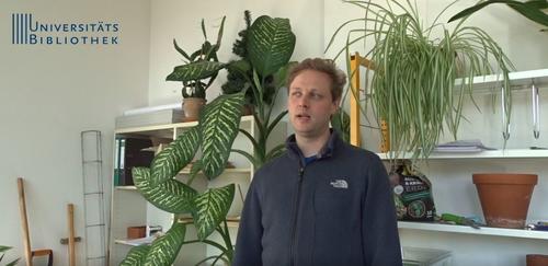 Jonas Schramm (Bibliothek für Sozialwissenschaften und Osteuropastudien)